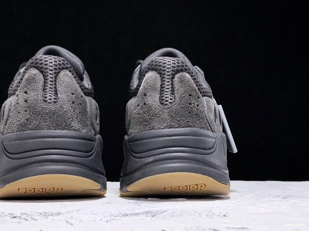 Utility Adidas 700 Boost Black FV5304 Yeezy 0725